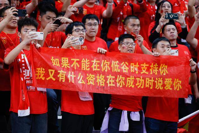 拜仁遭遇运气不佳，终场前猛烈进攻未能得分
